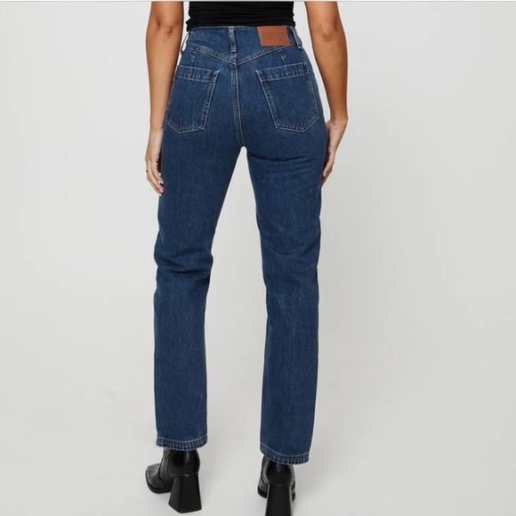 Princess Polly Gyoke Hi Rise Straight Leg Jeans Size 8 Dark Wash - Picture 2 of 15